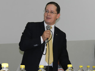  Promotor de Justiça Drº Lúcio Almeida